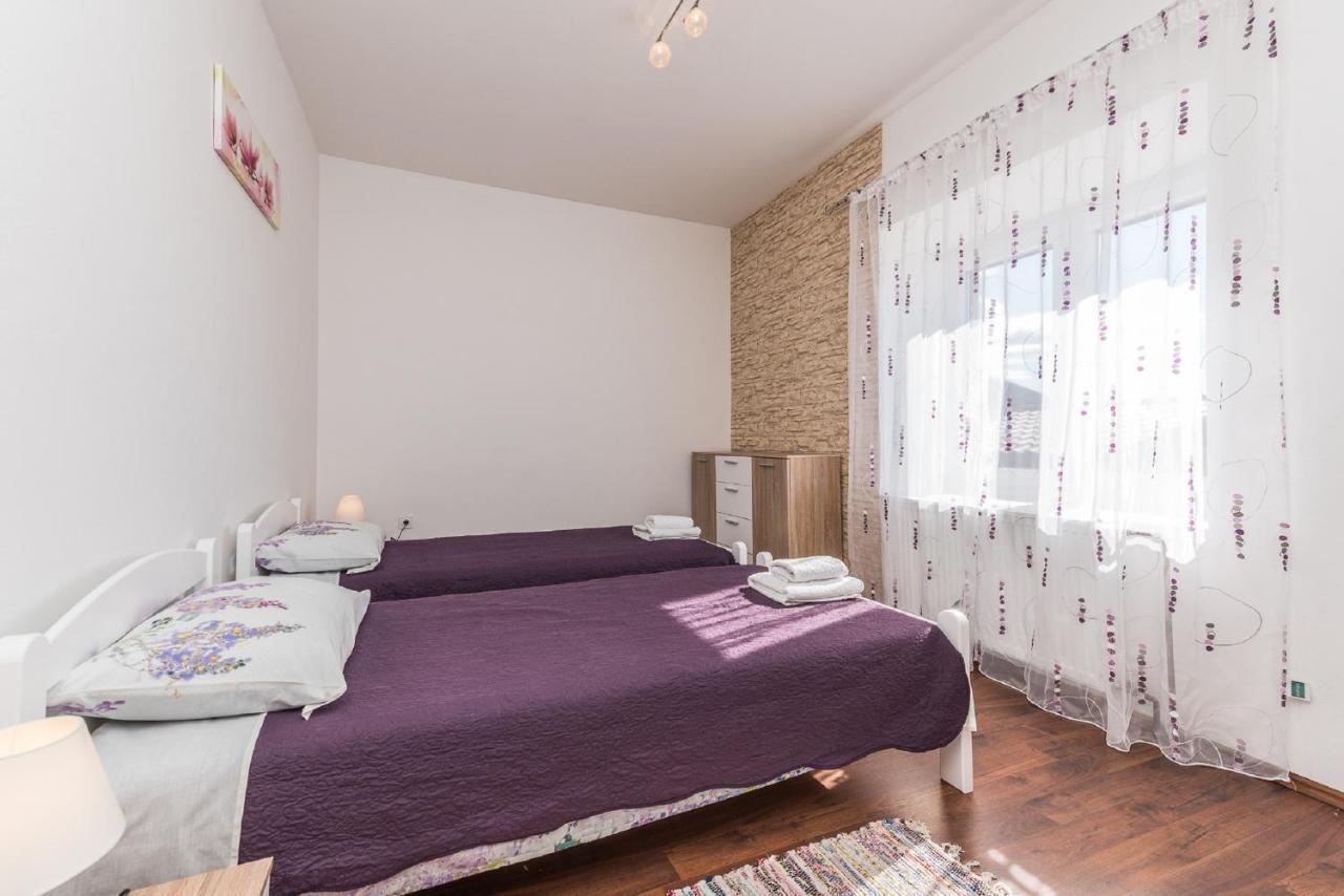 Holiday Home Tower With Private Pool, Sauna And Quads Smilcic Exterior foto